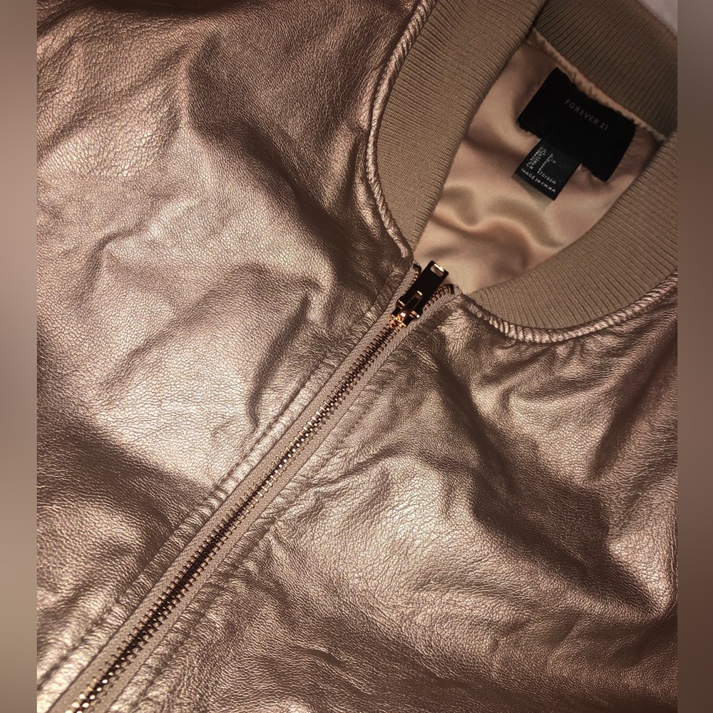 Jacket - Picture 2 of 5